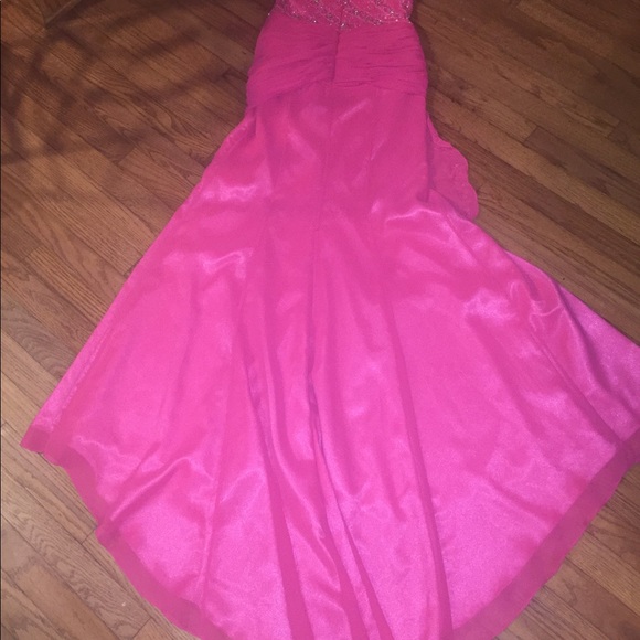 Dress - Picture 4 of 6